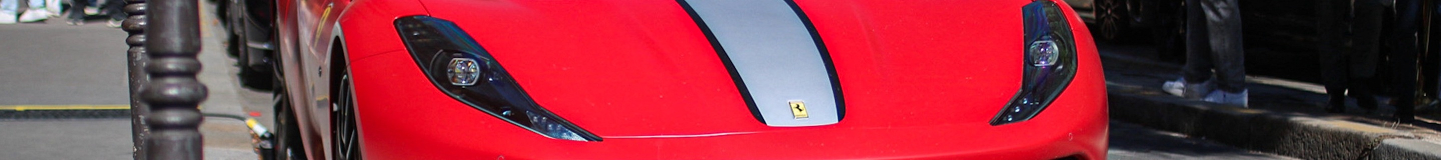 Ferrari 812 Competizione