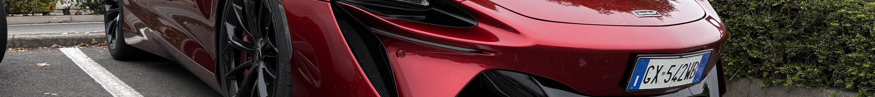 McLaren Artura Spider