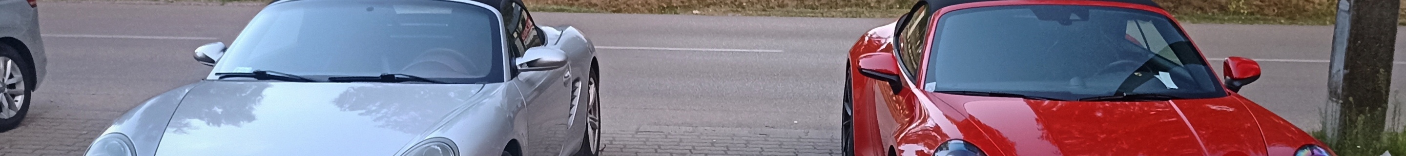 Porsche 992 Carrera 4S Cabriolet MkI