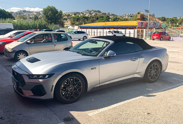 Ford Mustang GT Convertible 2024