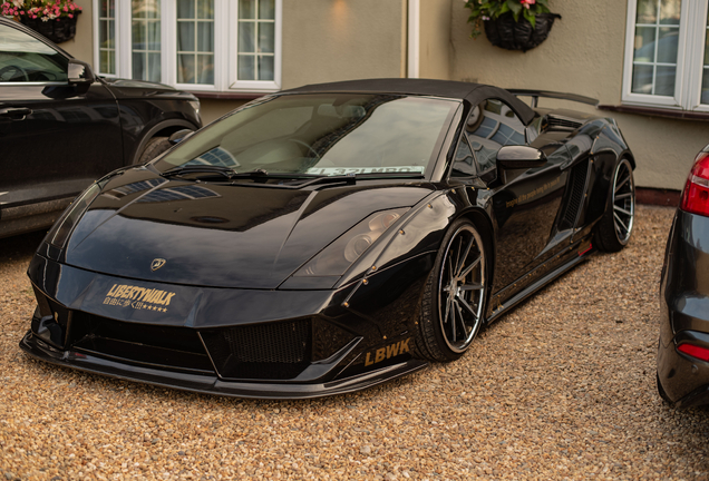 Lamborghini Gallardo Spyder Liberty Walk LB Performance Wide Body