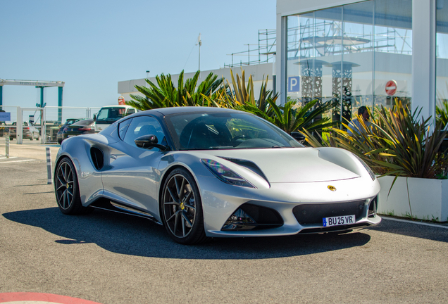 Lotus Emira