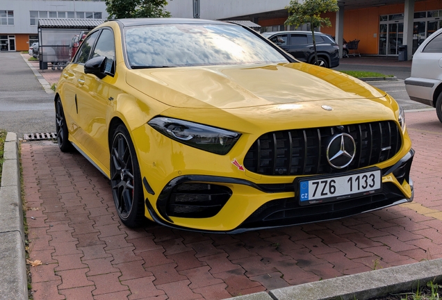 Mercedes-AMG A 45 S W177 2023