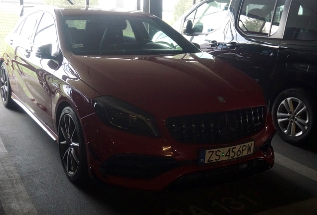 Mercedes-AMG A 45 W176 2015