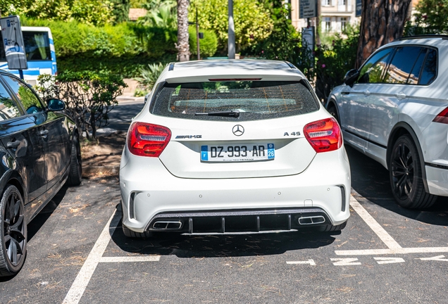 Mercedes-AMG A 45 W176 2015