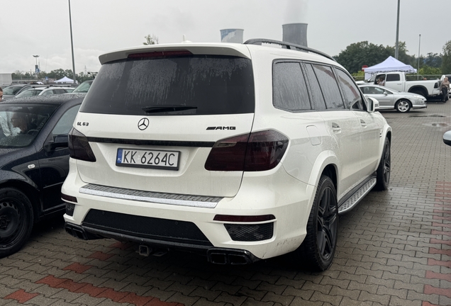 Mercedes-Benz GL 63 AMG X166