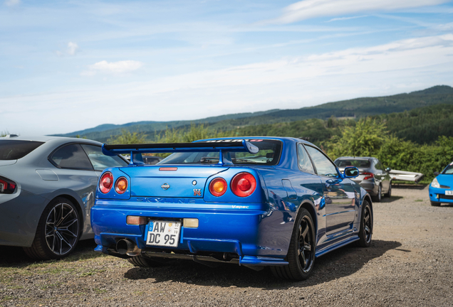 Nissan Skyline R34 GT-R V-Spec