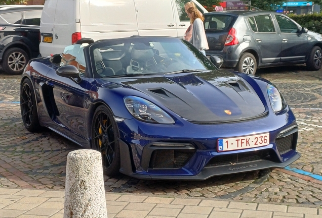 Porsche 718 Spyder RS Weissach Package