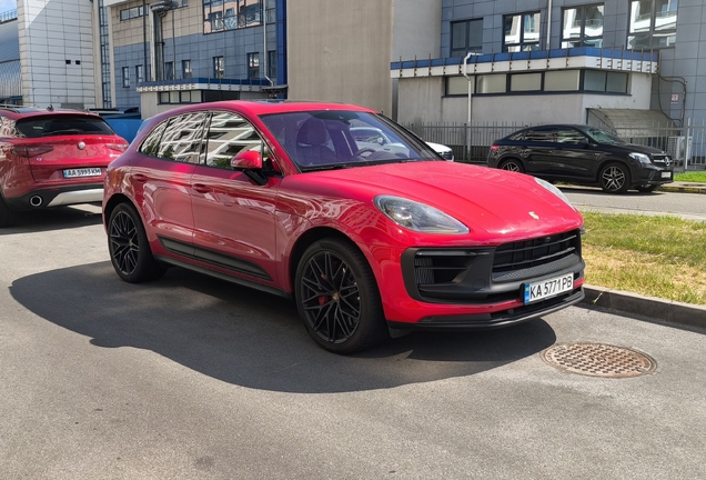 Porsche 95B Macan GTS MkIII