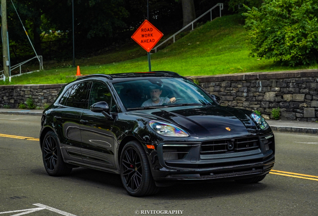 Porsche 95B Macan GTS MkIII
