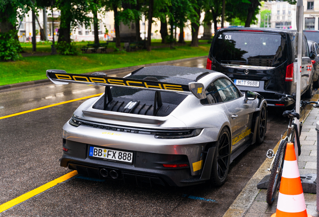 Porsche 992 GT3 RS MkI Weissach Package