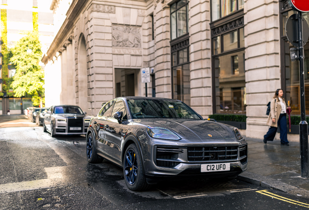 Porsche Cayenne Coupé Turbo E-Hybrid