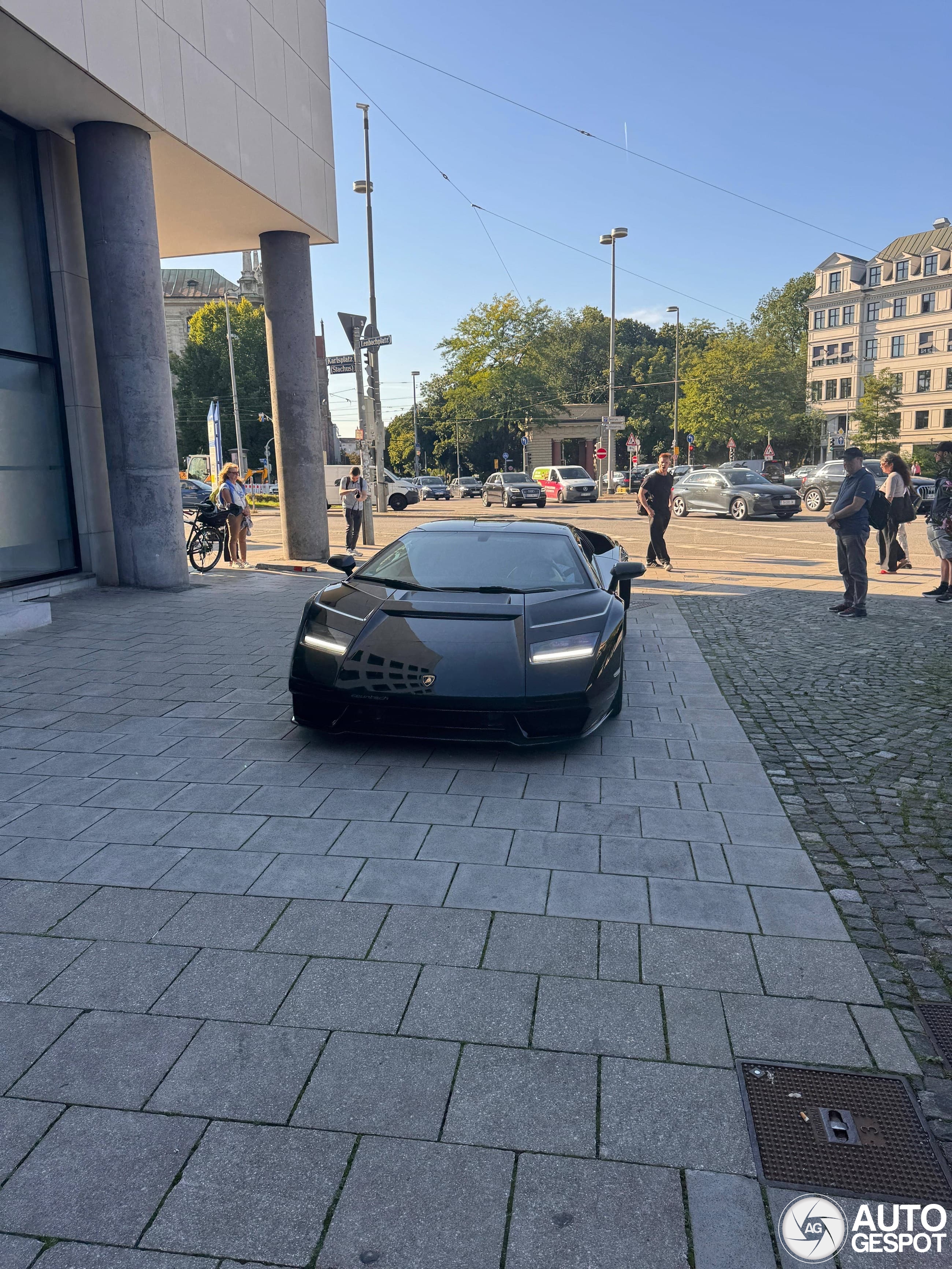 Lamborghini Countach LPI 800-4