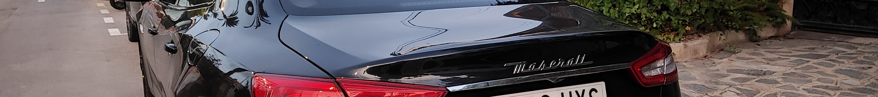 Maserati Quattroporte GTS 2013