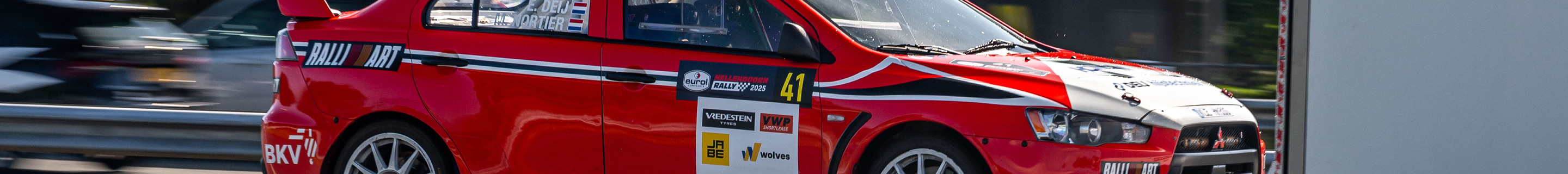 Mitsubishi Lancer Evolution X R4