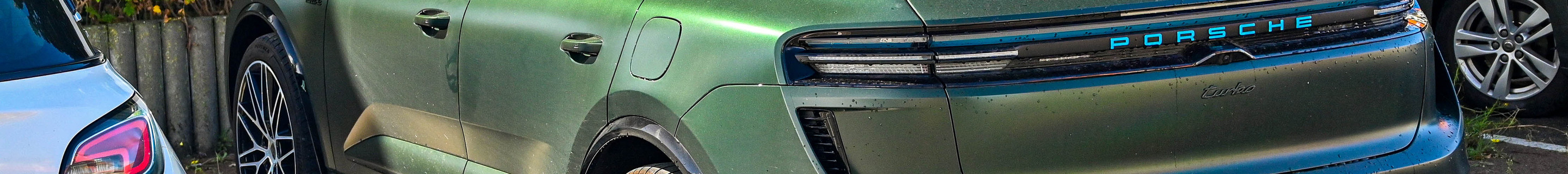 Porsche Macan EV Turbo