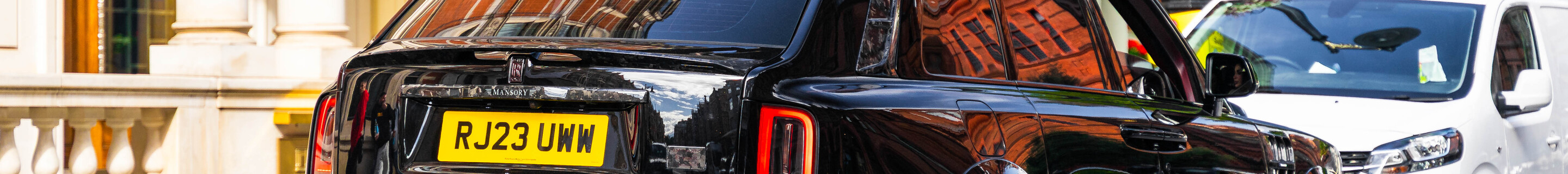 Rolls-Royce Cullinan Series II Mansory Emperor