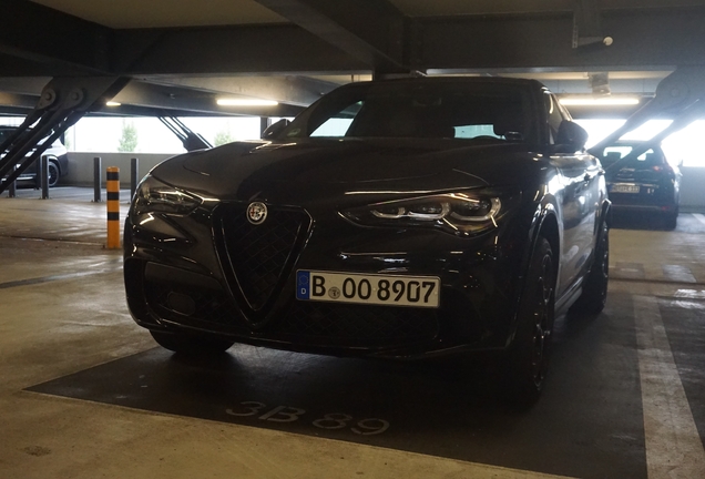 Alfa Romeo Stelvio Quadrifoglio 2023