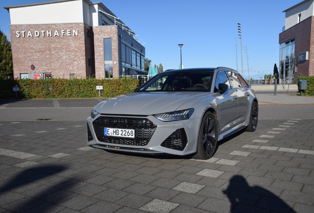 Audi RS6 Avant C8