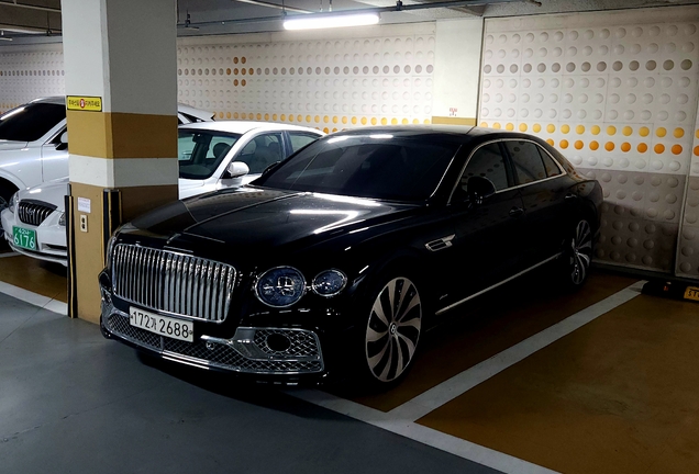 Bentley Flying Spur V8 Azure