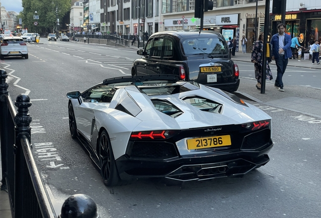 Lamborghini Aventador LP700-4 Roadster DMC Spezial Version