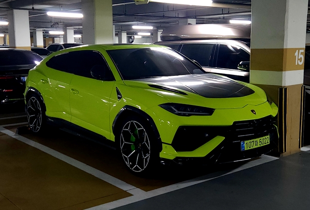 Lamborghini Urus Performante