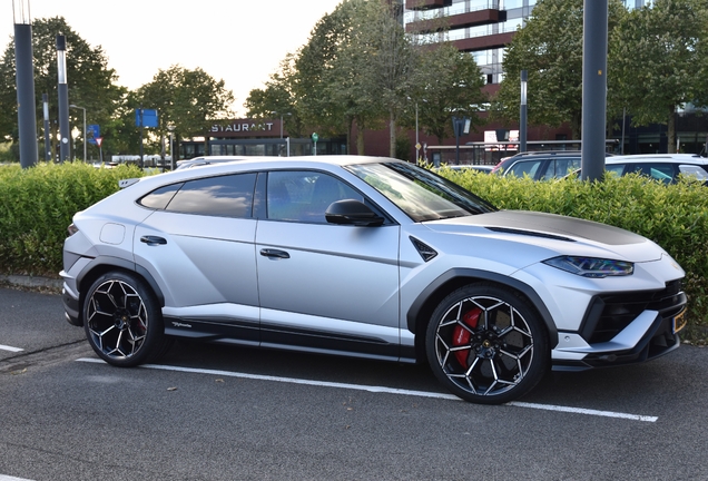 Lamborghini Urus Performante