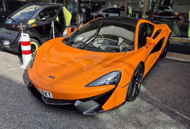 McLaren 570S