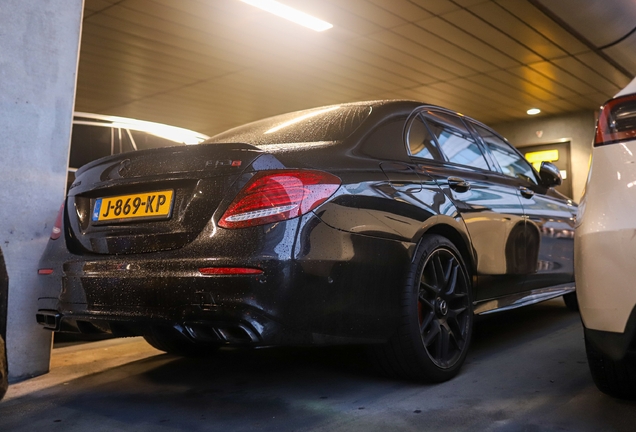 Mercedes-AMG E 63 S W213