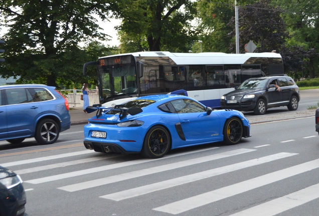Porsche 718 Cayman GT4 RS Weissach Package