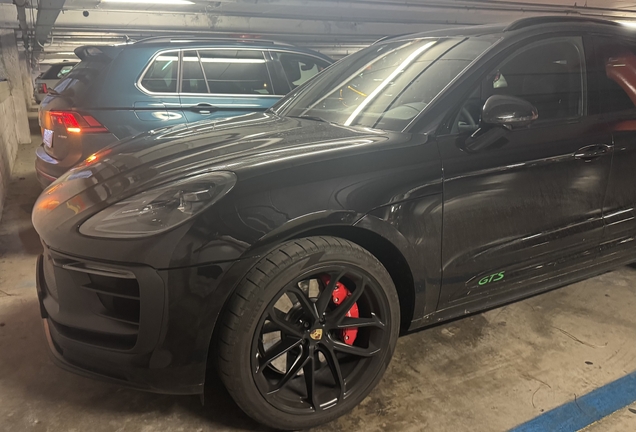 Porsche 95B Macan GTS MkIII