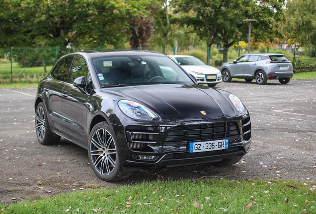 Porsche 95B Macan Turbo MkI