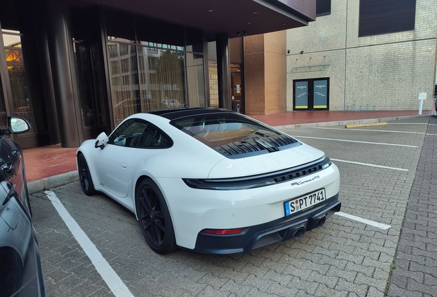 Porsche 992 Carrera GTS MkII