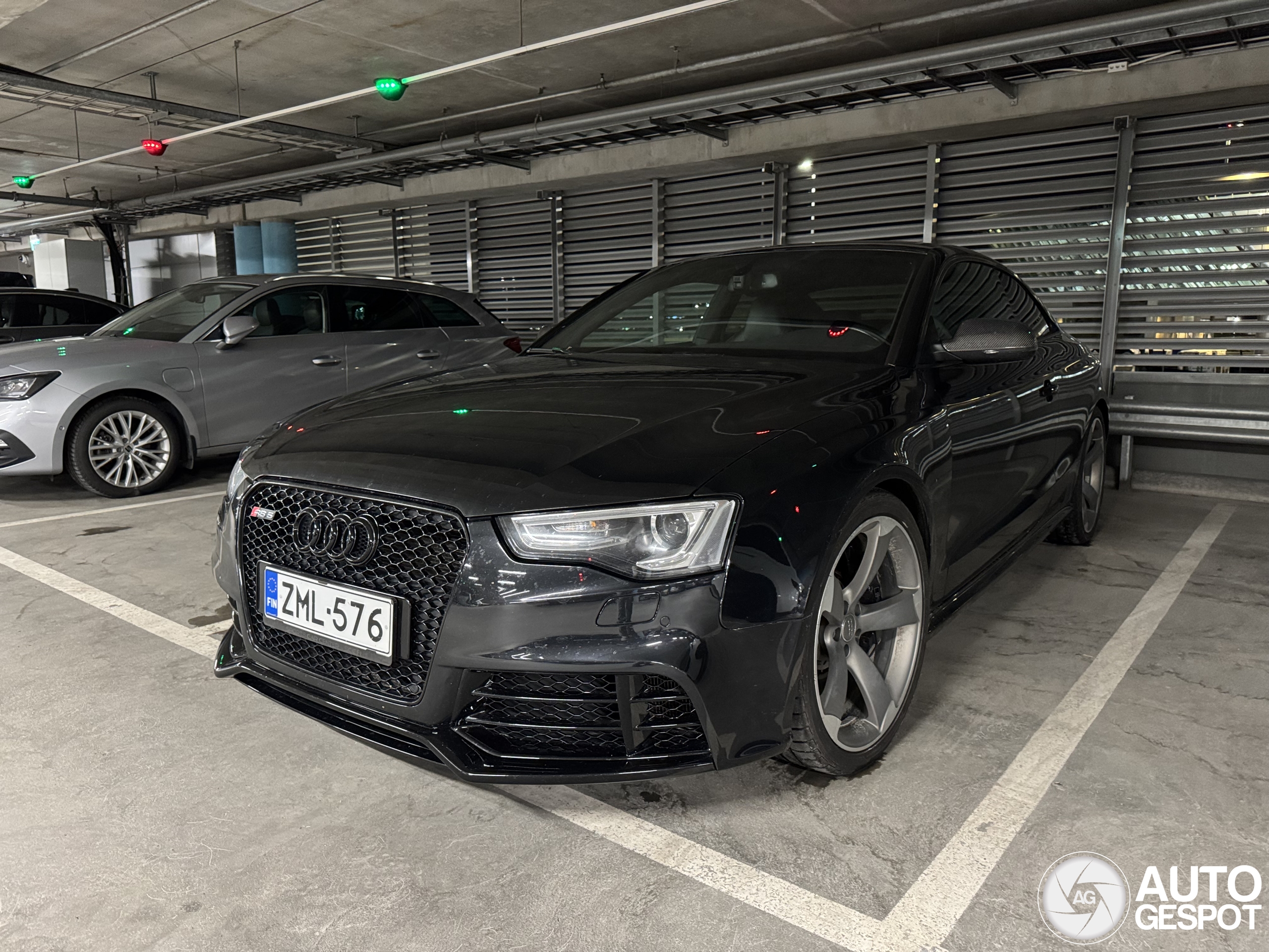Audi RS5 B8 2012