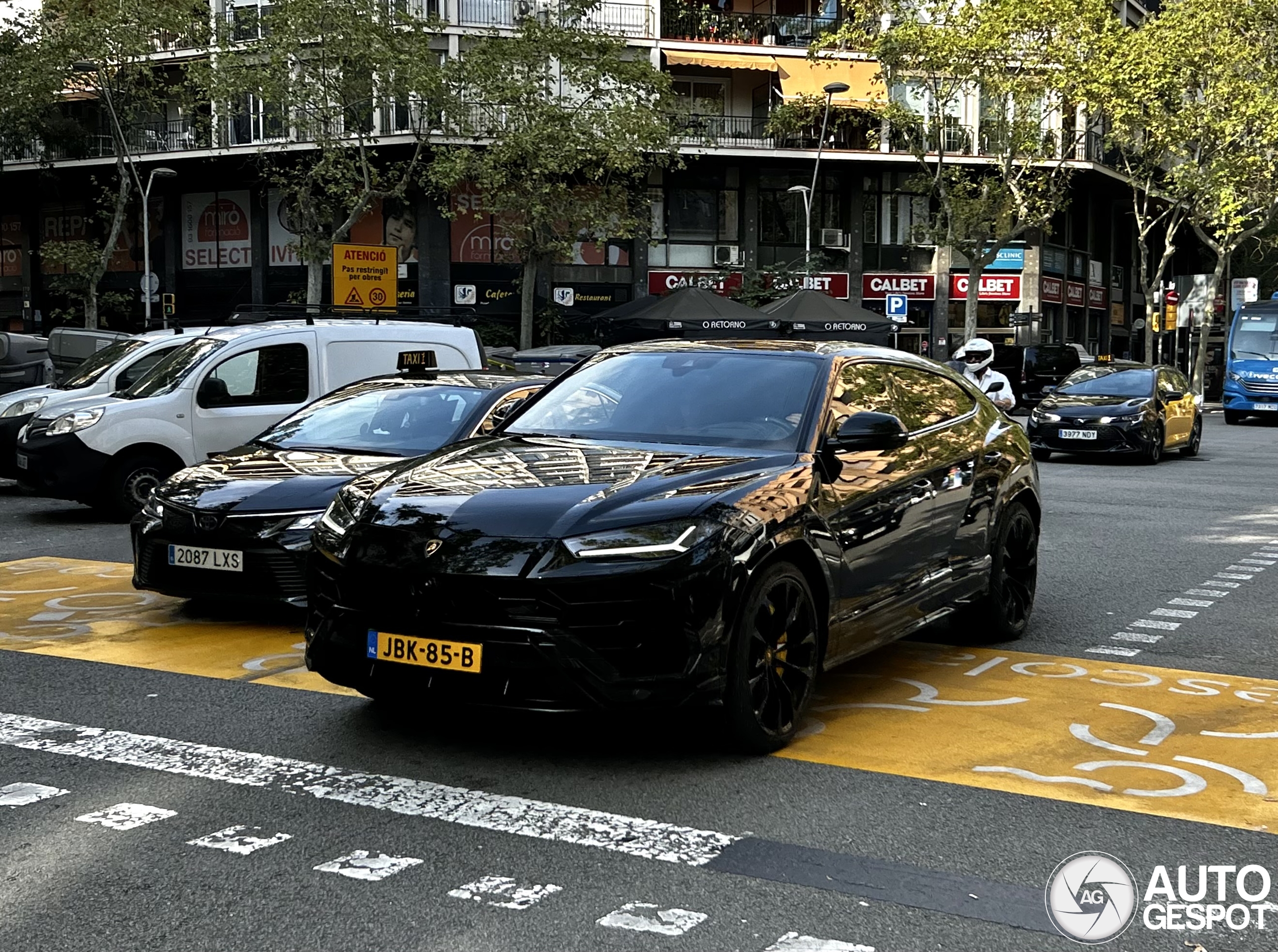 Nederlandse Urussen massaal naar Barcelona