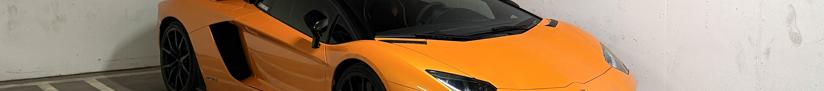 Lamborghini Aventador S LP740-4