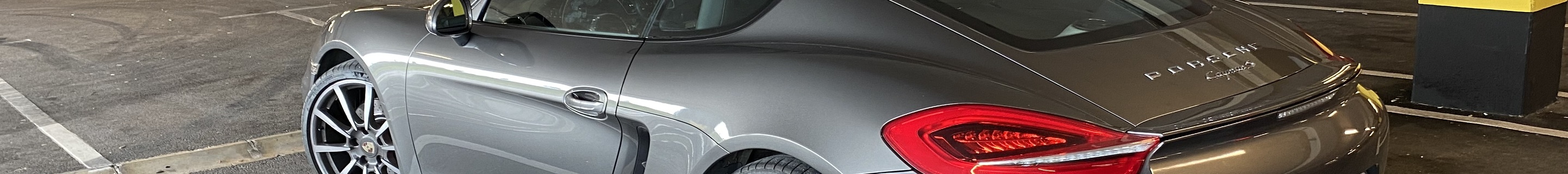 Porsche 981 Cayman S