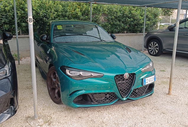 Alfa Romeo Giulia Quadrifoglio 2023