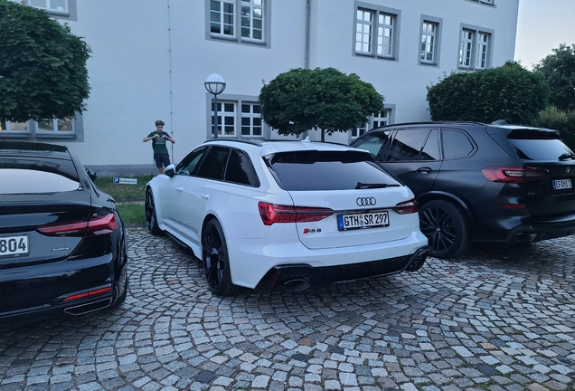Audi RS6 Avant C8