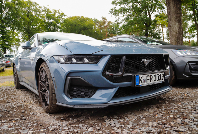 Ford Mustang GT 2024