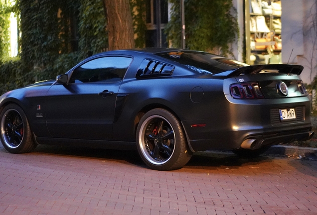 Ford Mustang Roush RS3 2013
