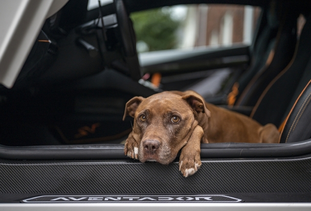 Lamborghini Aventador LP750-4 SuperVeloce