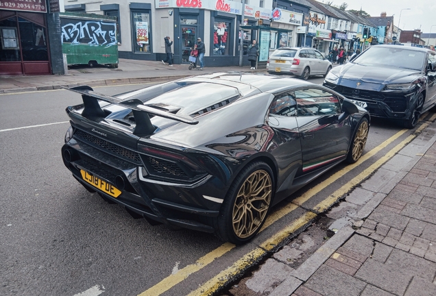 Lamborghini Huracán LP640-4 Performante