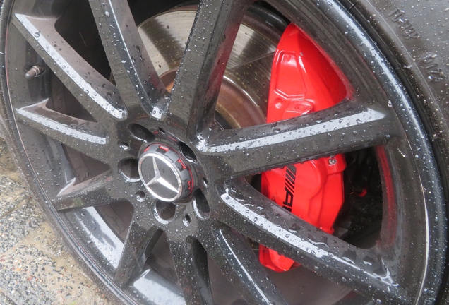 Mercedes-Benz GLA 45 AMG X156