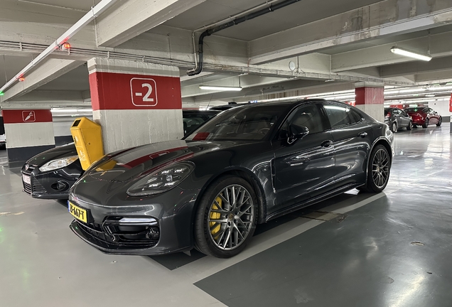 Porsche 971 Panamera Turbo S E-Hybrid MkI