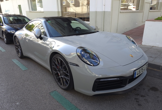 Porsche 992 Carrera 4S MkI