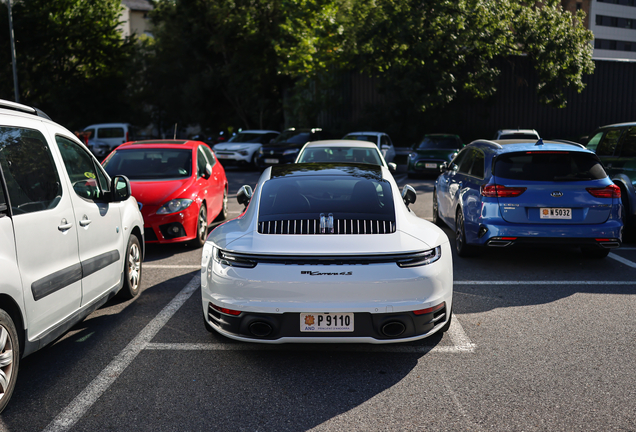 Porsche 992 Carrera 4S MkI