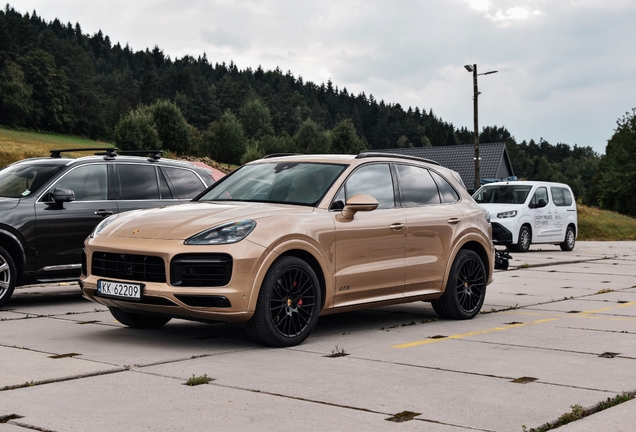Porsche 9YA Cayenne GTS MkI