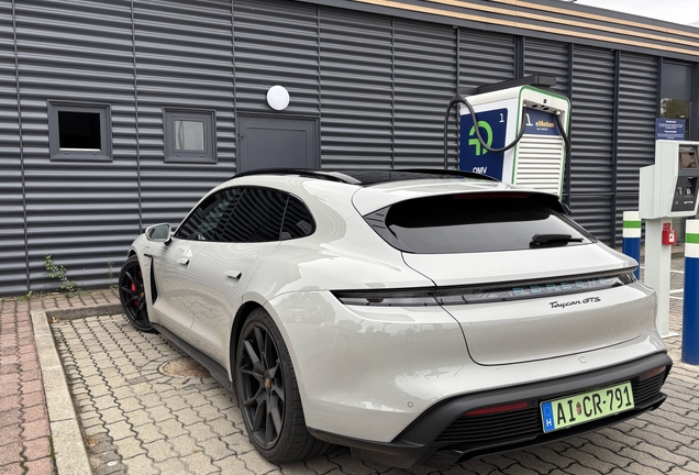 Porsche Taycan GTS Sport Turismo
