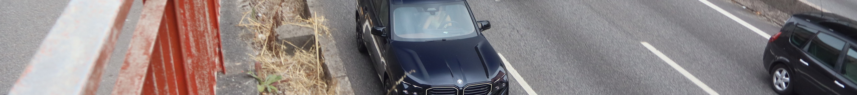 BMW XM G09